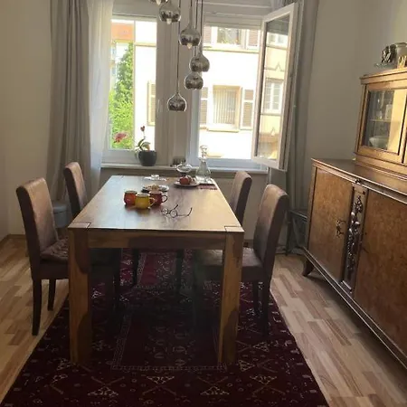 Zimmer Frei Kwatera prywatna Oberesslingen